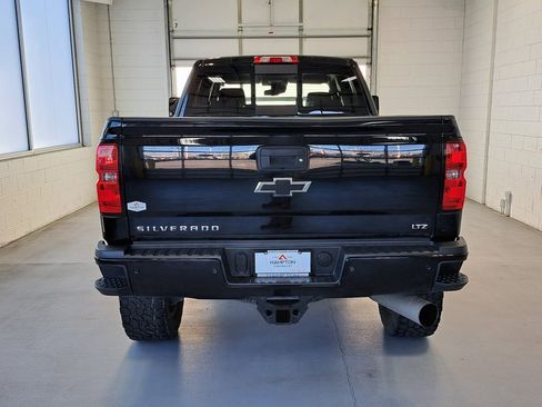 Used 2019 Chevrolet Silverado 2500 LTZ w/ Duramax Plus Package image 6