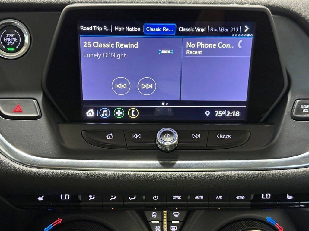 Used 2019 Chevrolet Blazer LT FWD image 16