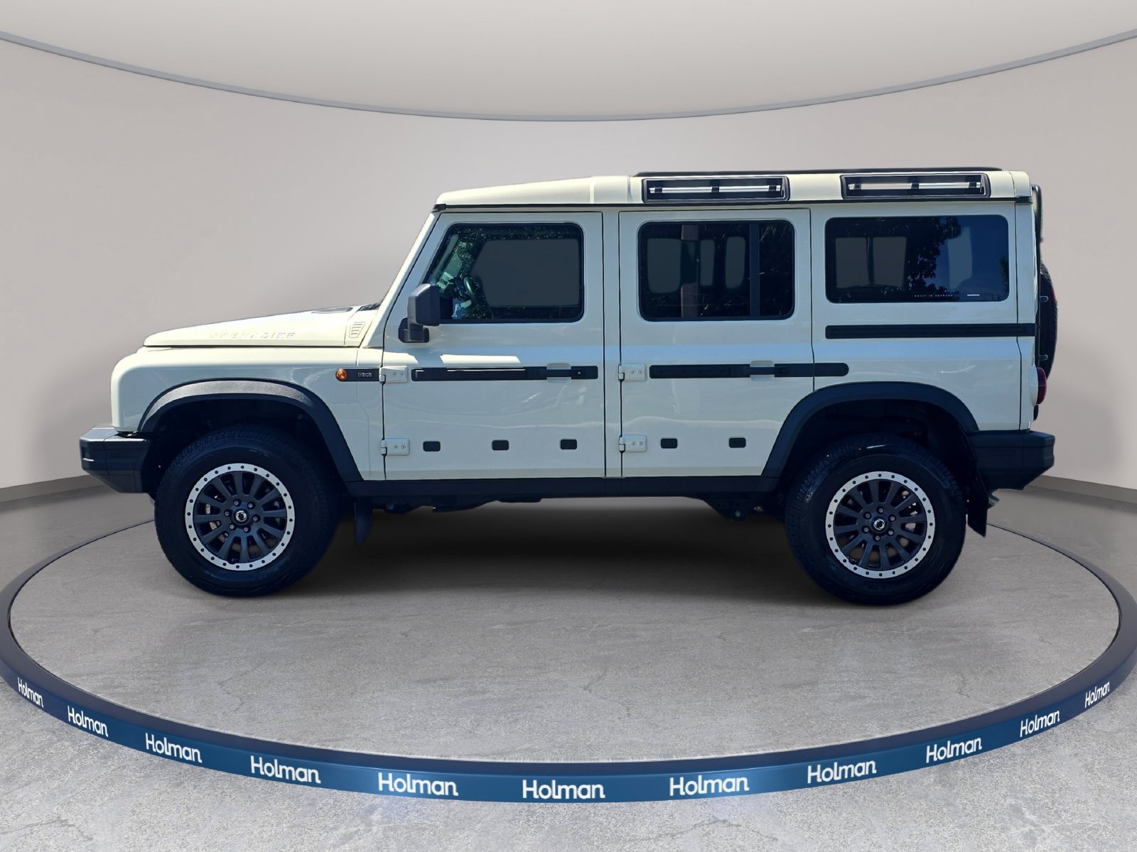 Used 2024 INEOS Grenadier Station Wagon AWD/4WD image 9