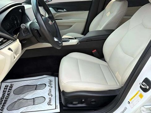 Used 2024 Cadillac CT4 Luxury w/ Sun And Sound Package RWD image 5
