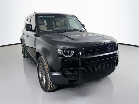 New 2026 Land Rover Defender 110 S AWD/4WD image 3