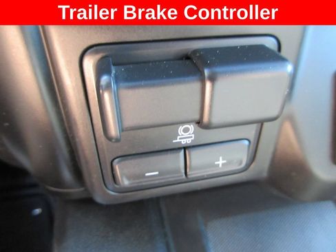Used 2021 GMC Sierra 2500 AT4 w/ AT4 Premium Plus Package AWD/4WD image 24