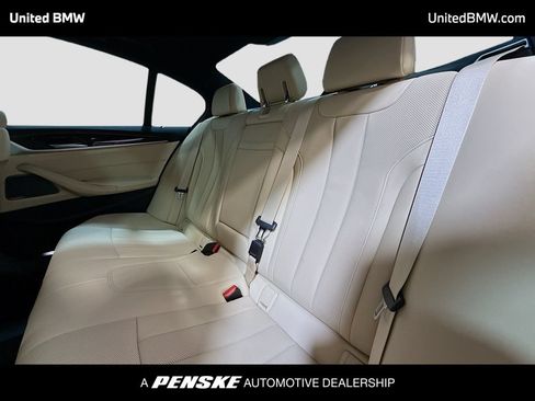 Used 2022 BMW 540i xDrive AWD/4WD image 13