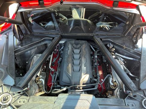 Used 2023 Chevrolet Corvette Stingray Premium Cpe w/ Battery Protection Package RWD image 25