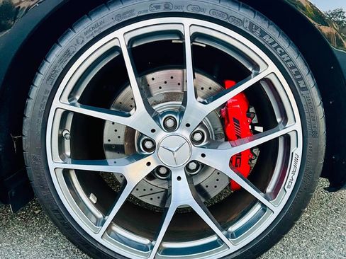 Used 2015 Mercedes-Benz C 63 AMG Coupe image 11