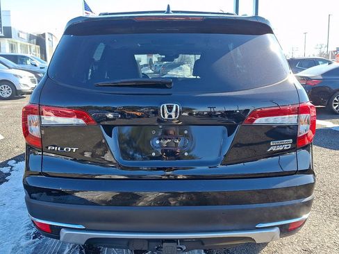 Used 2020 Honda Pilot Touring image 5