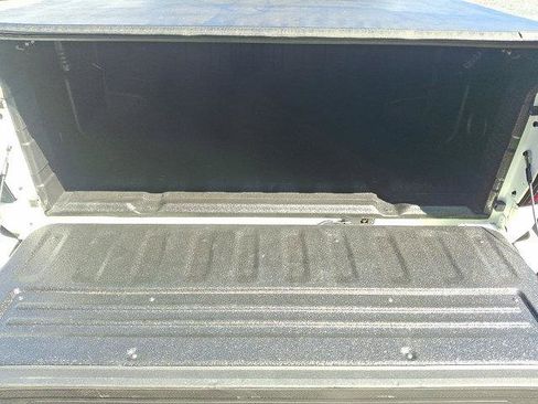 Used 2022 Nissan Frontier Pro-X image 28