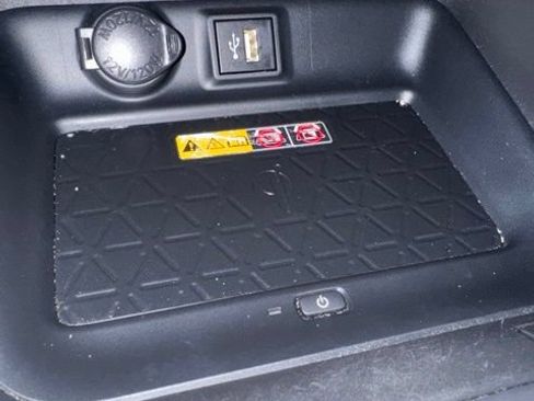 Used 2024 Toyota RAV4 XLE Premium w/ Weather Package FWD image 15