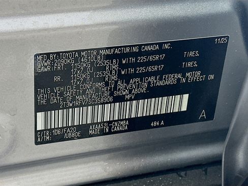 Used 2025 Toyota RAV4 XLE w/ Convenience Package image 12