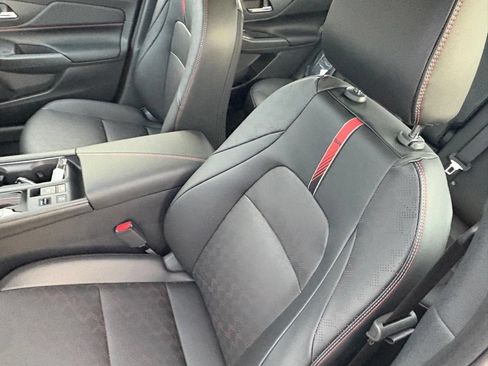 New 2026 Nissan Sentra SR w/ SR Premium Package FWD image 20