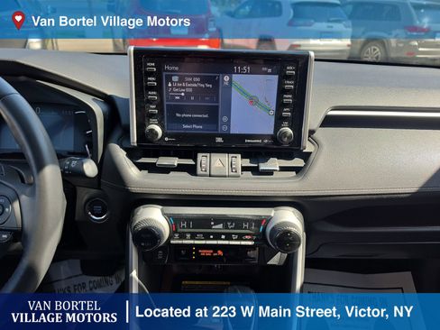 Used 2019 Toyota RAV4 Limited w/ Advanced Technology Package image 18