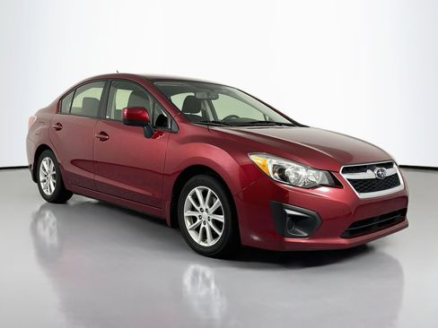 Used 2014 Subaru Impreza 2.0i Premium w/ Popular Package #2 AWD/4WD image 3