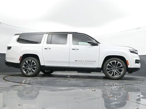 Used 2024 Jeep Grand Wagoneer L Series III image 56