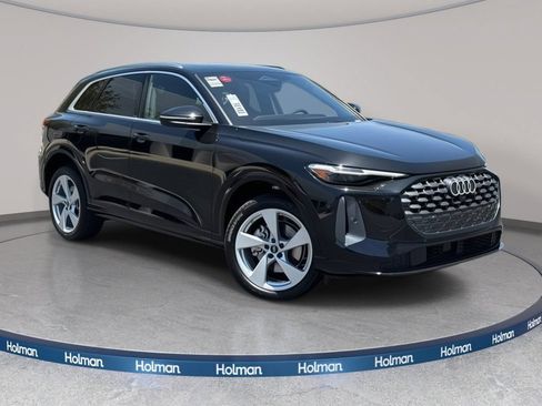 Used 2025 Audi Q5 Premium Plus w/ Premium Plus AWD/4WD image 5