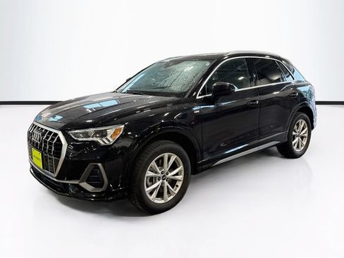 Certified 2022 Audi Q3 2.0T Premium Plus w/ Premium Plus Package AWD/4WD image 1