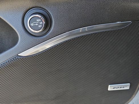 Used 2024 Buick Enclave Premium image 26