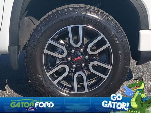 Used 2025 GMC Sierra 1500 AT4 w/ AT4 Premium Package image 11