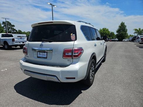 Used 2017 Nissan Armada SL w/ Interior Lighting Package AWD/4WD image 7