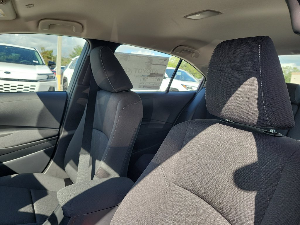 New 2027 Toyota Corolla LE FWD image 21