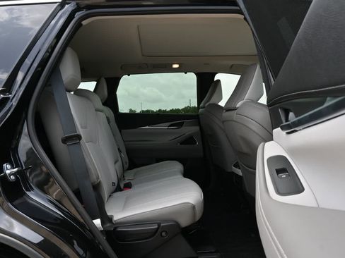 Used 2026 INFINITI QX60 Luxe w/ Cargo Package AWD/4WD image 21