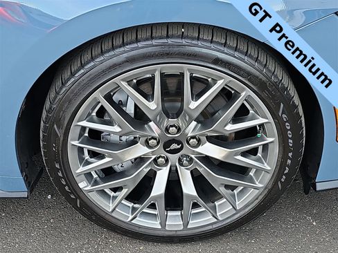 Used 2024 Ford Mustang GT Premium image 12