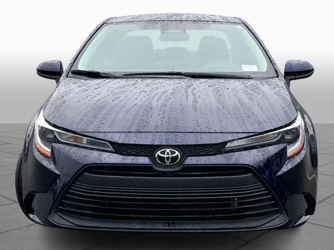 Used 2024 Toyota Corolla LE image 4