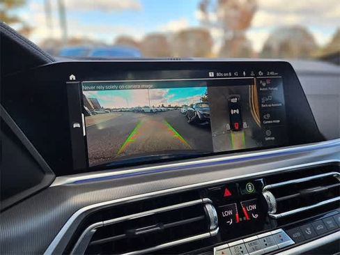 Used 2023 BMW X6 xDrive40i w/ Executive Package image 29