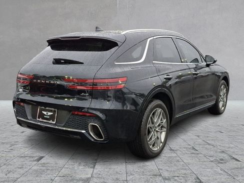 Used 2022 Genesis GV70 2.5T w/ Advanced Package AWD/4WD image 6