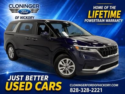 Used 2023 Kia Carnival LX
