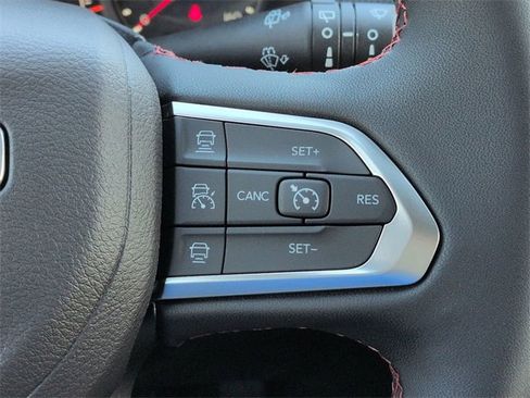 New 2026 Jeep Compass Trailhawk image 24