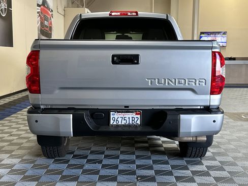 Used 2016 Toyota Tundra SR5 w/ SR5 Upgrade Package RWD image 5