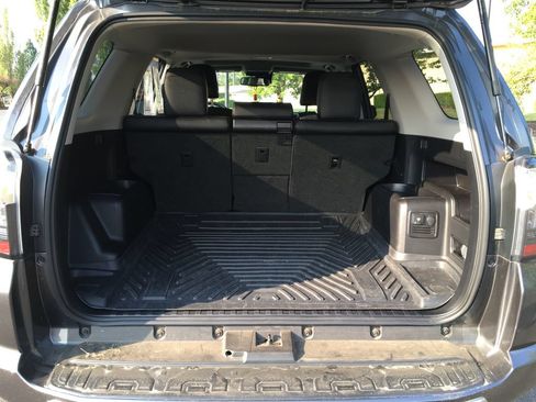 Used 2023 Toyota 4Runner TRD Off-Road Premium w/ Moonroof Package AWD/4WD image 6