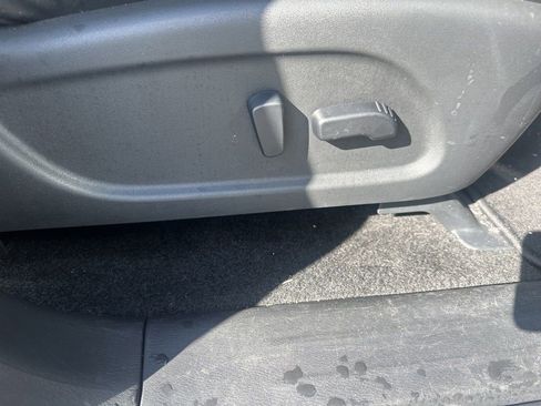 Used 2018 INFINITI QX60 FWD w/ Premium Package image 6