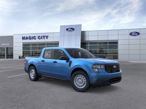 Used 2025 Ford Maverick XL w/ 4K Tow Package image 7