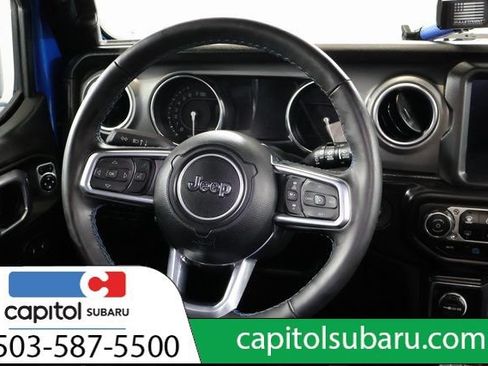 Used 2022 Jeep Wrangler Unlimited Rubicon 4xe w/ Cold Weather Group AWD/4WD image 16
