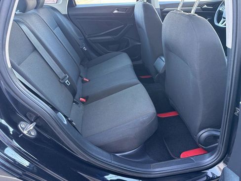 Used 2019 Volkswagen Jetta FWD image 26