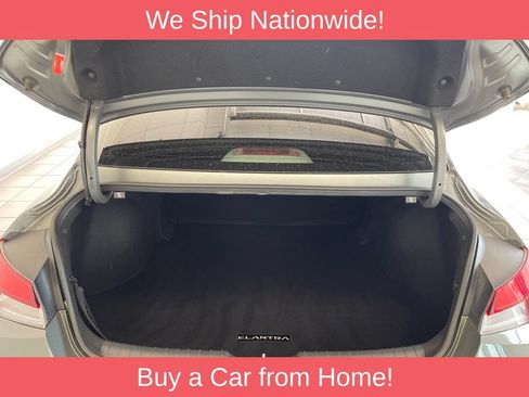 Used 2025 Hyundai Elantra Sport FWD image 13