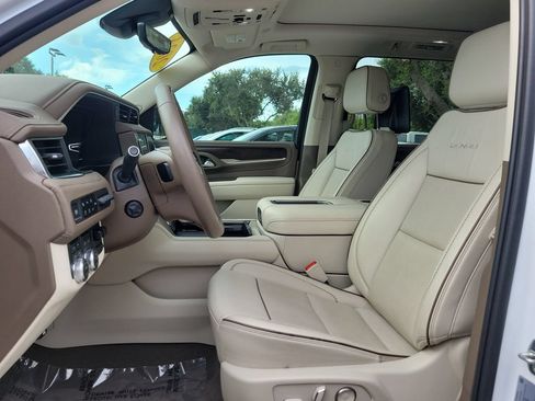 Certified 2024 GMC Yukon XL Denali w/ Denali Reserve Package AWD/4WD image 21