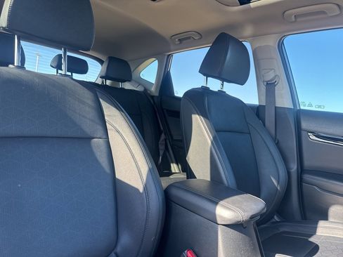 Used 2024 Kia Seltos EX image 13