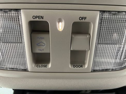 Used 2019 Honda Accord EX-L image 56