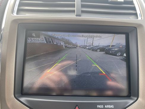 Used 2014 Lincoln MKX AWD w/ Equipment Group 102A image 30