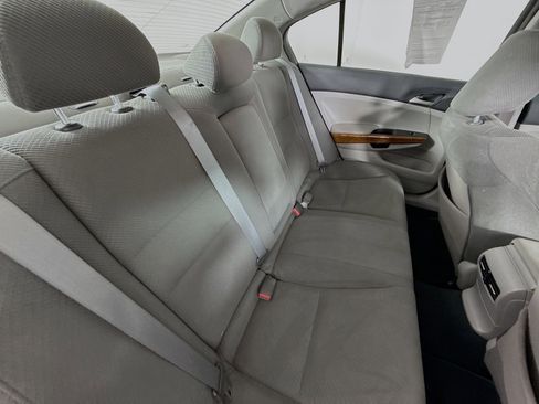 Used 2012 Honda Accord EX image 31