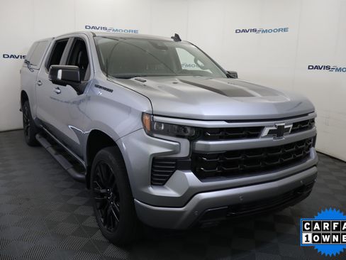 Used 2024 Chevrolet Silverado 1500 RST w/ Rally Edition AWD/4WD image 3