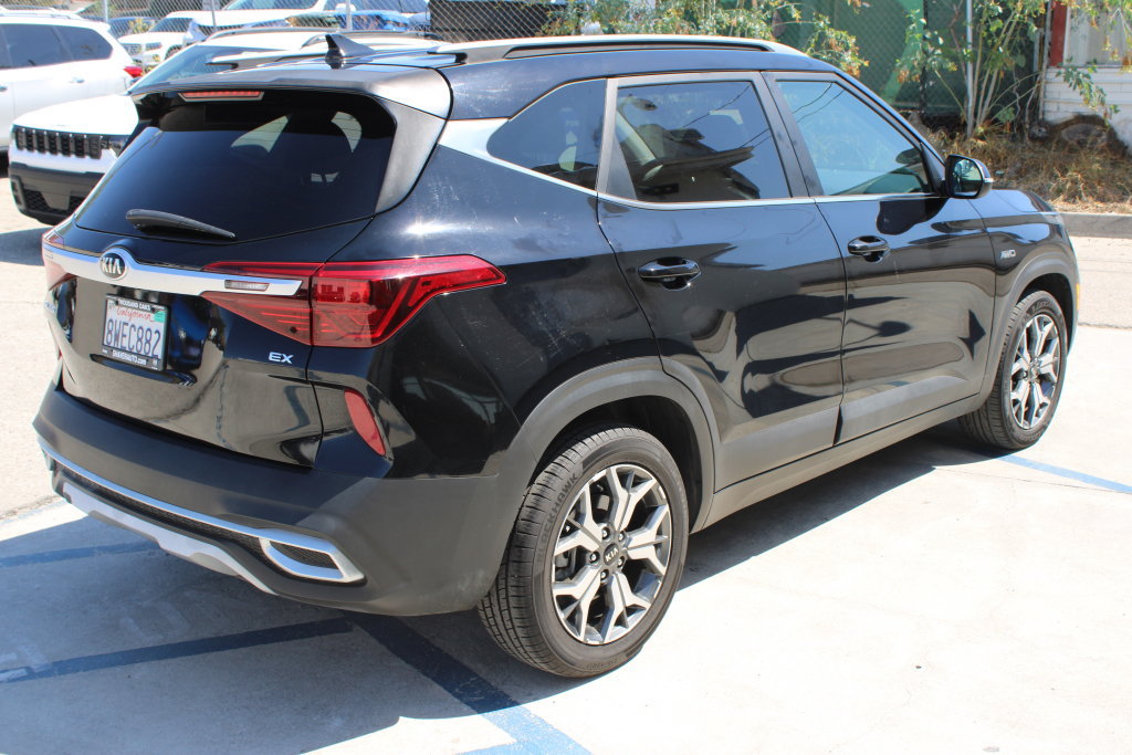 Used 2021 Kia Seltos EX AWD/4WD image 4