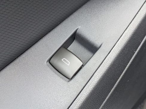 New 2026 Chevrolet Equinox LT w/ Safety and Technology Package FWD image 26