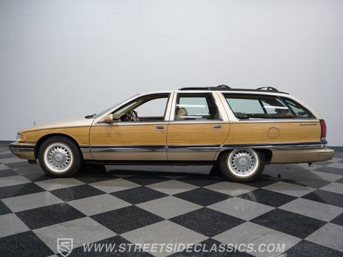 Used 1996 Buick Roadmaster Estate RWD image 8
