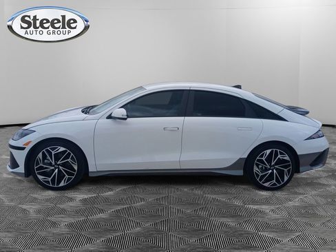 Used 2025 Hyundai Ioniq 6 SEL RWD image 2