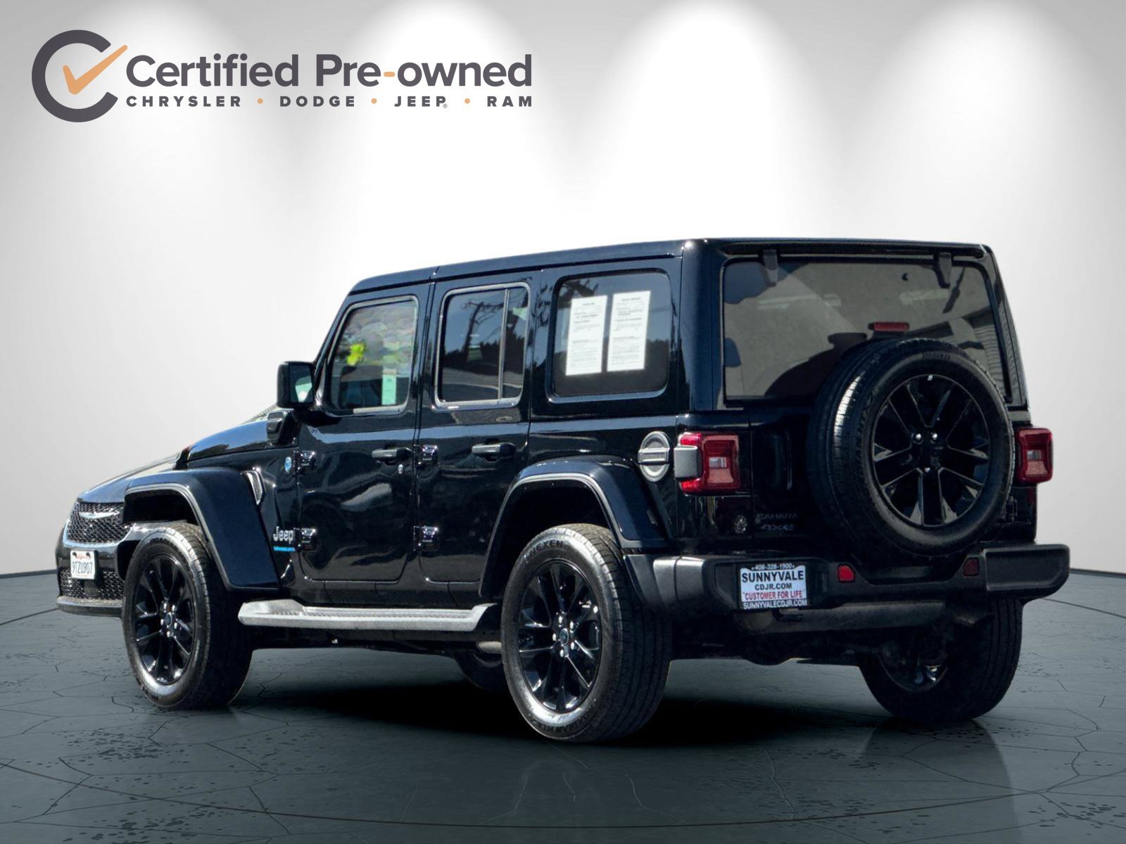 Certified 2025 Jeep Wrangler Unlimited Sahara AWD/4WD image 6