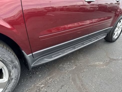 Used 2017 Chevrolet Traverse LT FWD image 9