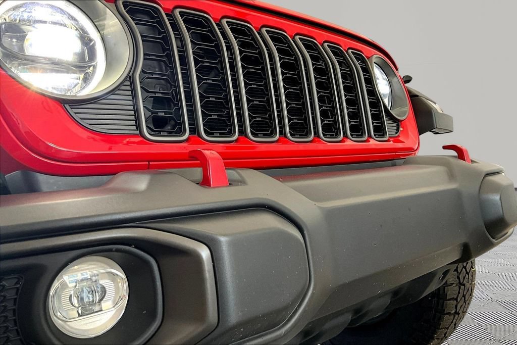Used 2026 Jeep Gladiator Rubicon AWD/4WD image 32